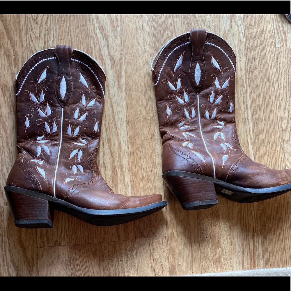 Ariat Women’s Cowboy Boots